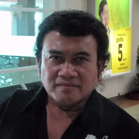 Foto Rhoma Irama — Raja Dangdut